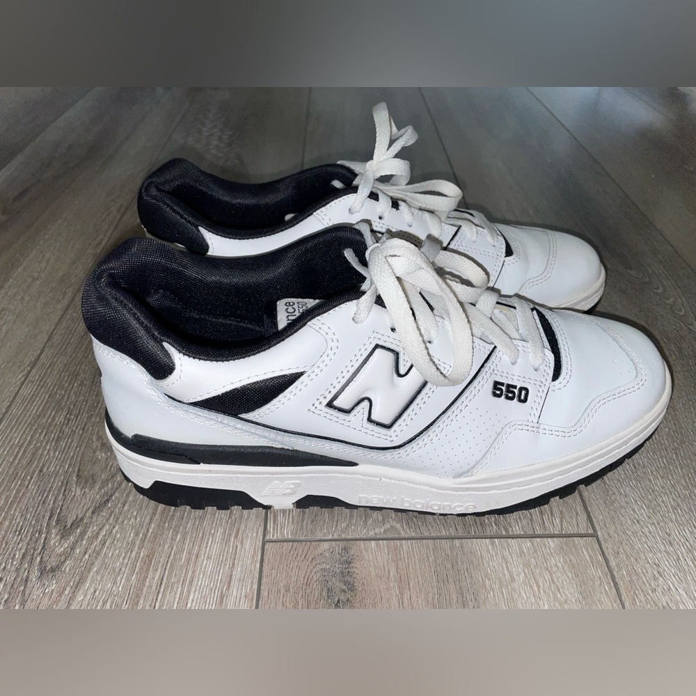 New Balance 550